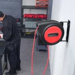 VEVOR Retractable Extension Cord Reel, 75 FT, Heavy Duty 14AWG/3C SJTOW Retractable Power Cord With Lighted Triple Tap Outlet, Black