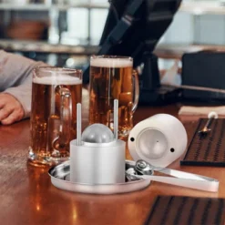 VEVOR Ice Ball Press, 2.4" Ice Ball Maker, Aircraft Al Alloy Ice Ball Press Kit For 60mm Ice Sphere, Ice Press With Tong And Drip Tray, For Whiskey