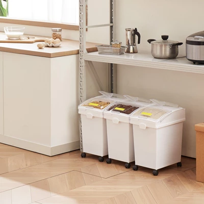 VEVOR Rice Storage Container, 5.2Gallon/20L X3 Capacity Large Dog Food Dispenser Bin, 3 Scoops, And Airtight Lid, 3 Pack, White 1 VEVOR Rice Storage Container, 5.2Gallon/20L X3 Capacity Large Dog Food Dispenser Bin, 3 Scoops, And Airtight Lid, 3 Pack, White