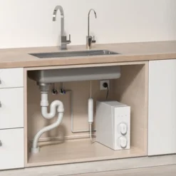 VEVOR Remineralization Filter, 1100 Gallons Remineralization Water Filter Replacement, 1/4" Quick Connect Mineral Filter, White